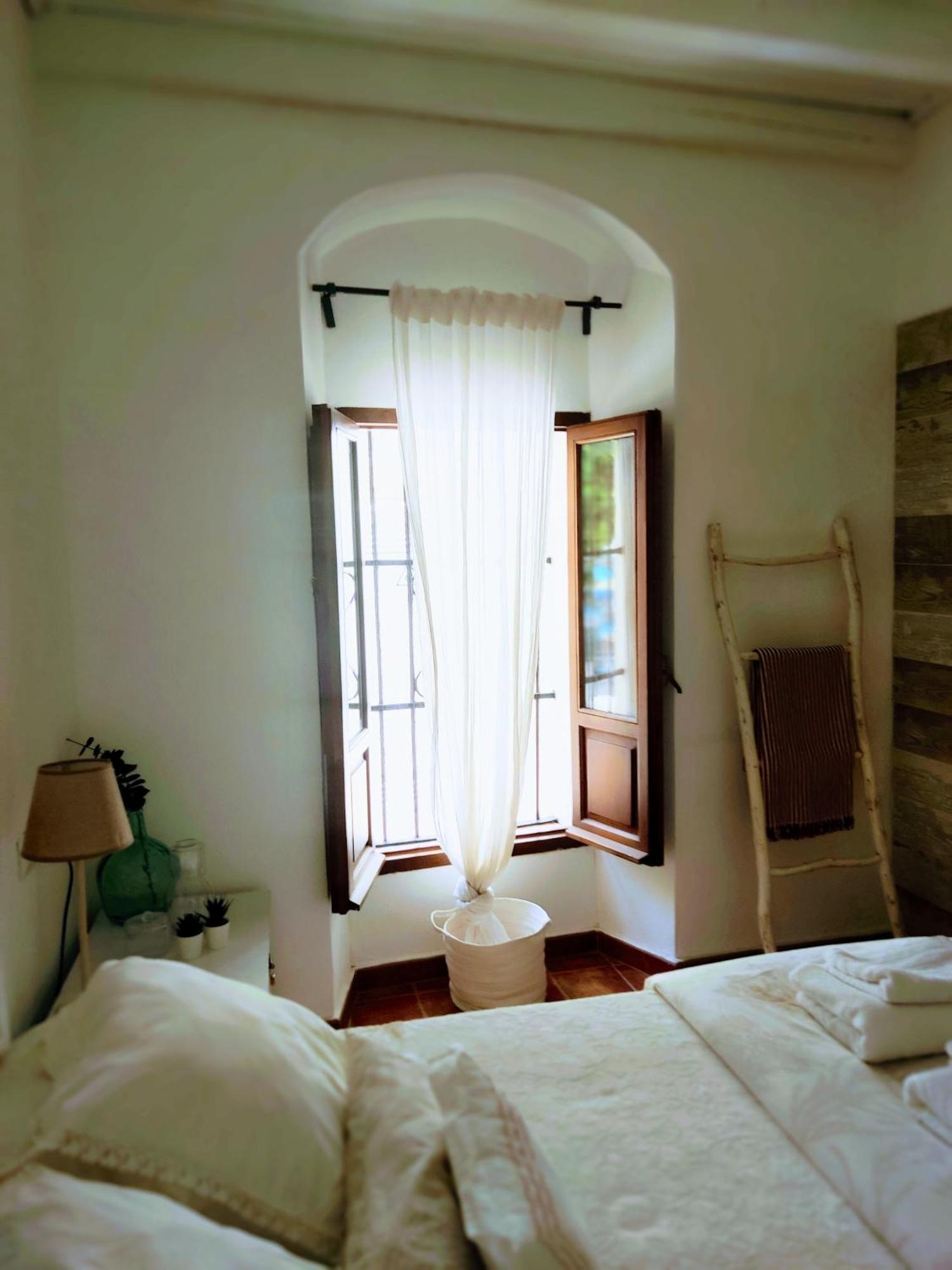 Carola Guesthouse Тарифа Экстерьер фото